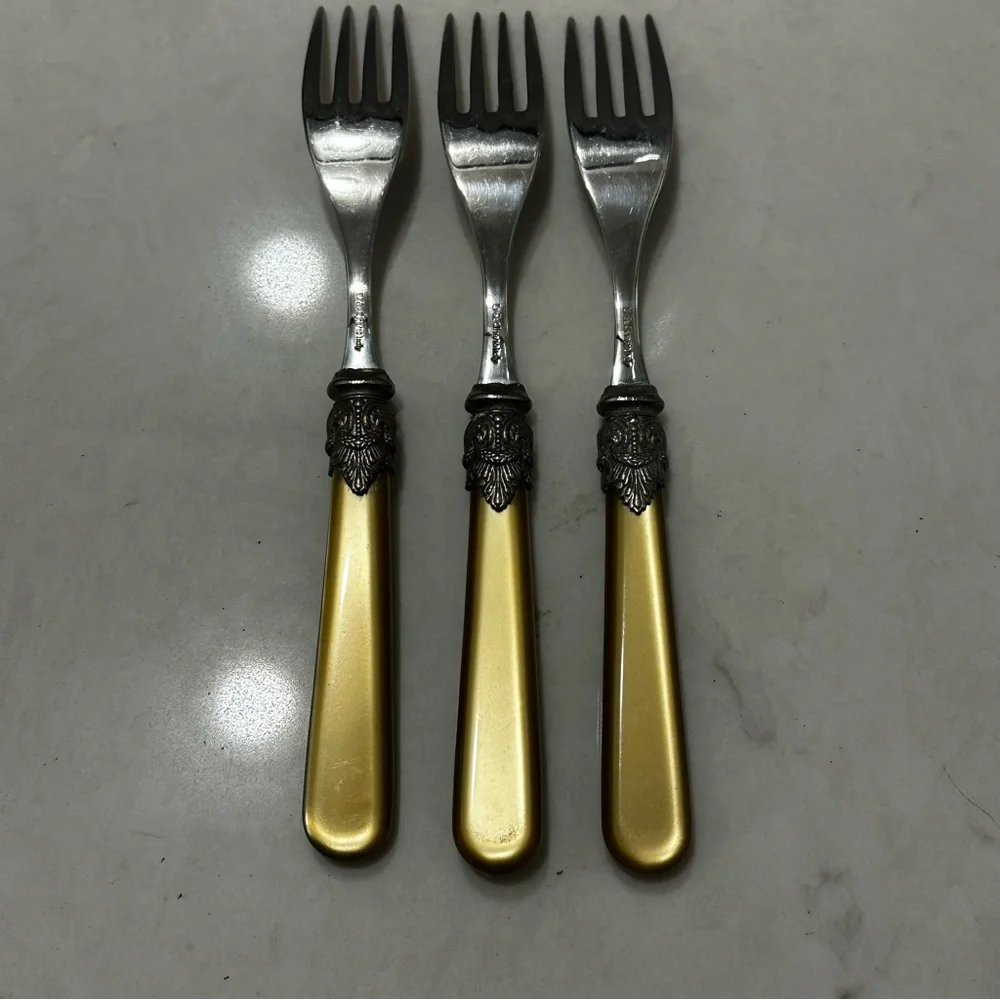 Vintage D & D Flatwear 3 Salad Forks Gold Pearl 7.5” 18/10